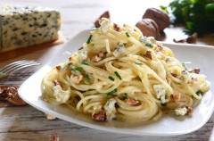 Produit Gorgonzola et noix